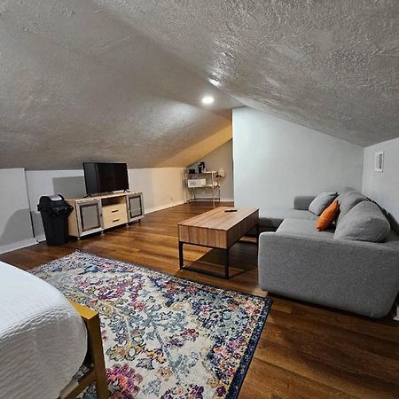 Clinton Studio Hotel Лафайет Екстериор снимка