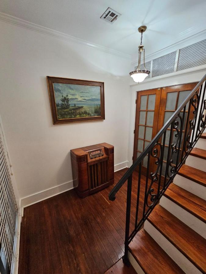 Clinton Studio Hotel Лафайет Екстериор снимка