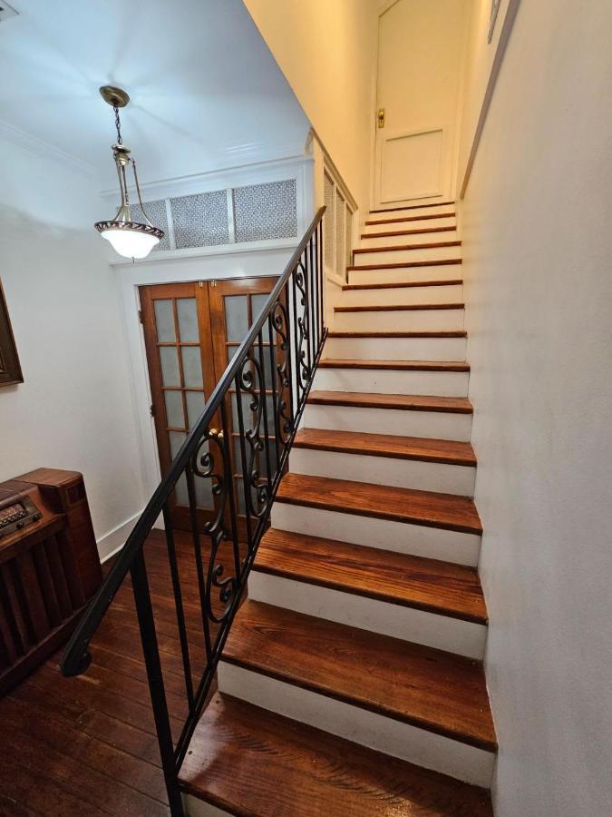 Clinton Studio Hotel Лафайет Екстериор снимка